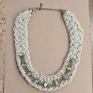 Detailed Beaded Necklace